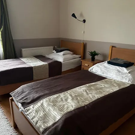 Gyarmati Panzio & Etterem 3* Veszprém